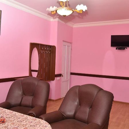 Zvartnots Ojakh Hotell Jerevan Exteriör bild